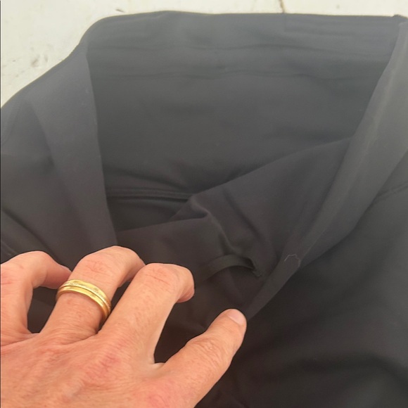 Lululemon high rise waist with pockets sz Small women’s Black Leggings - Picture 5 of 6